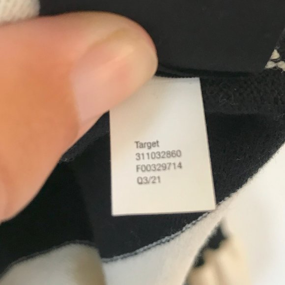 Who What Wear Black and Cream Striped Sweater Women's Size Small - Picture 12 of 12